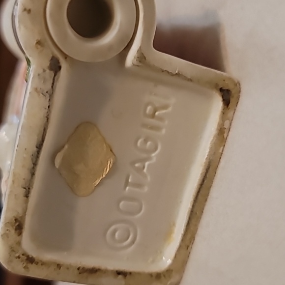 Otagiri Victorian Houses Salt and Pepper Shakers Set Handpainted Vintage Japan - Picture 6 of 14